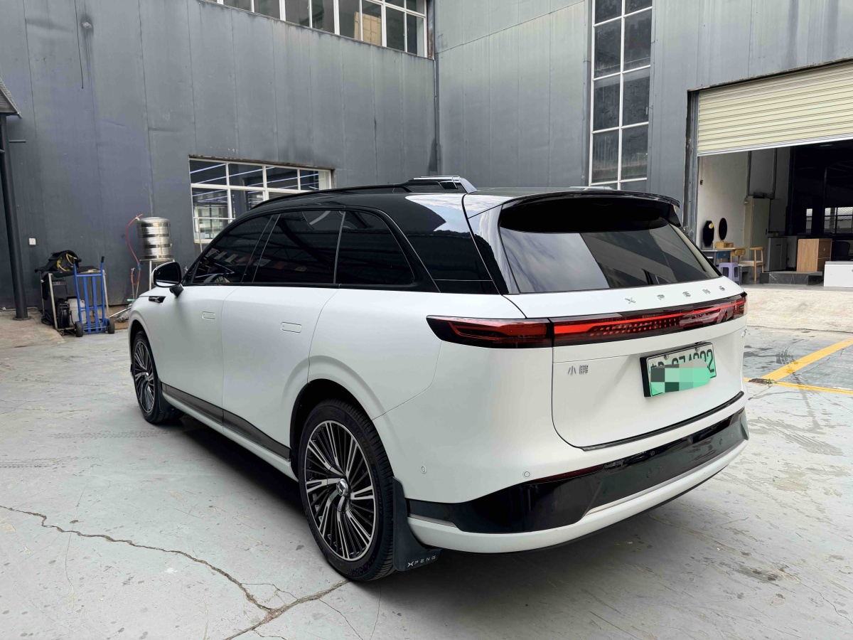 Xpeng G9 2024 #9 Xpeng G9 2024 car image #9