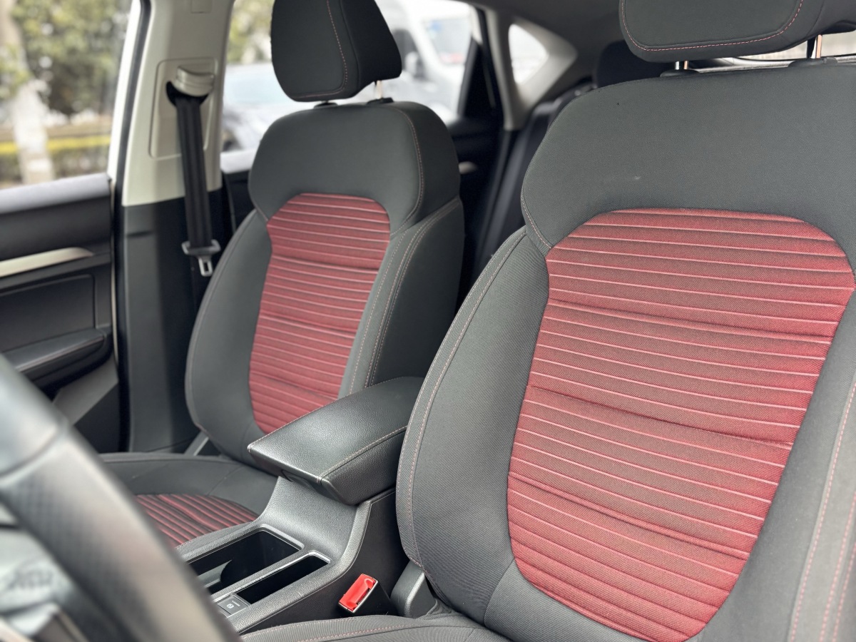 MG 2019 #9 MG 2019 car image #9