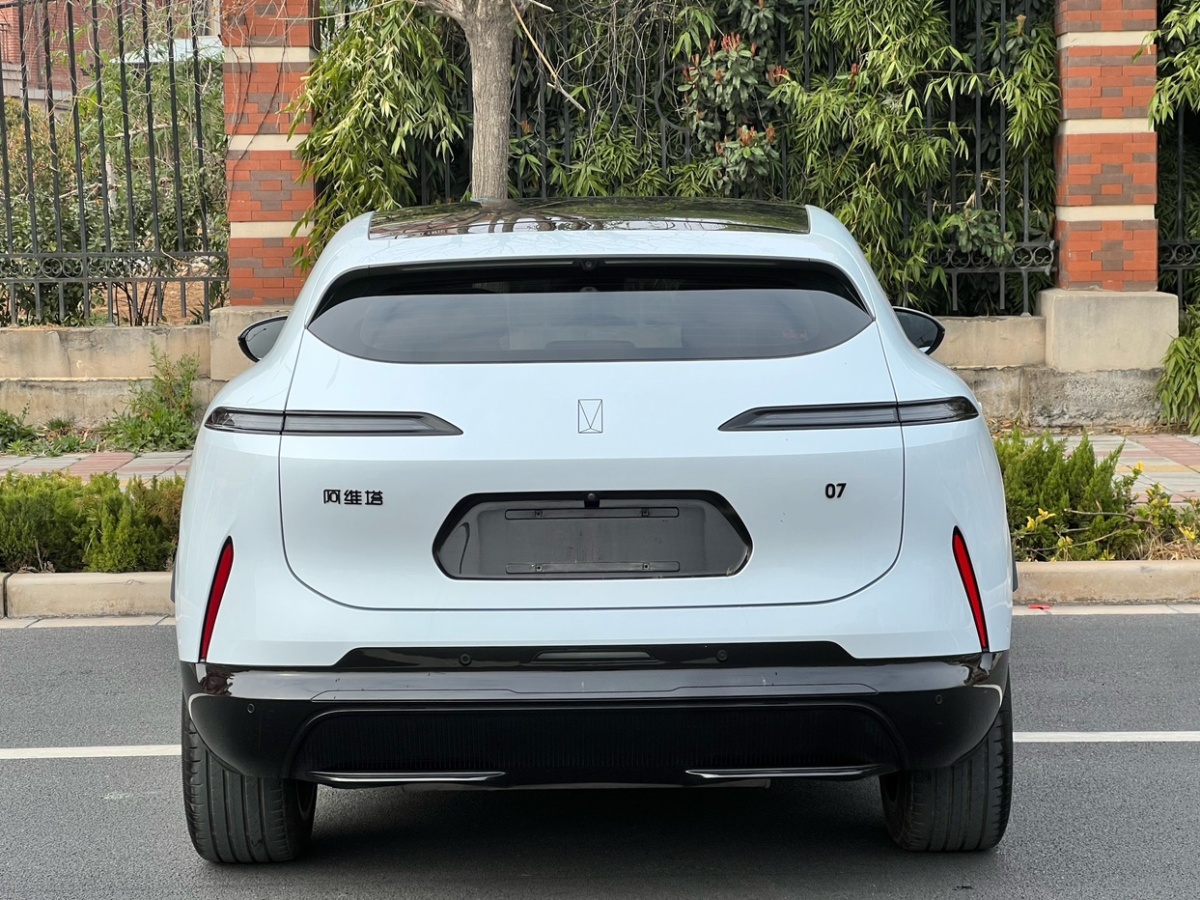 Avatr 07 2025 car image #9