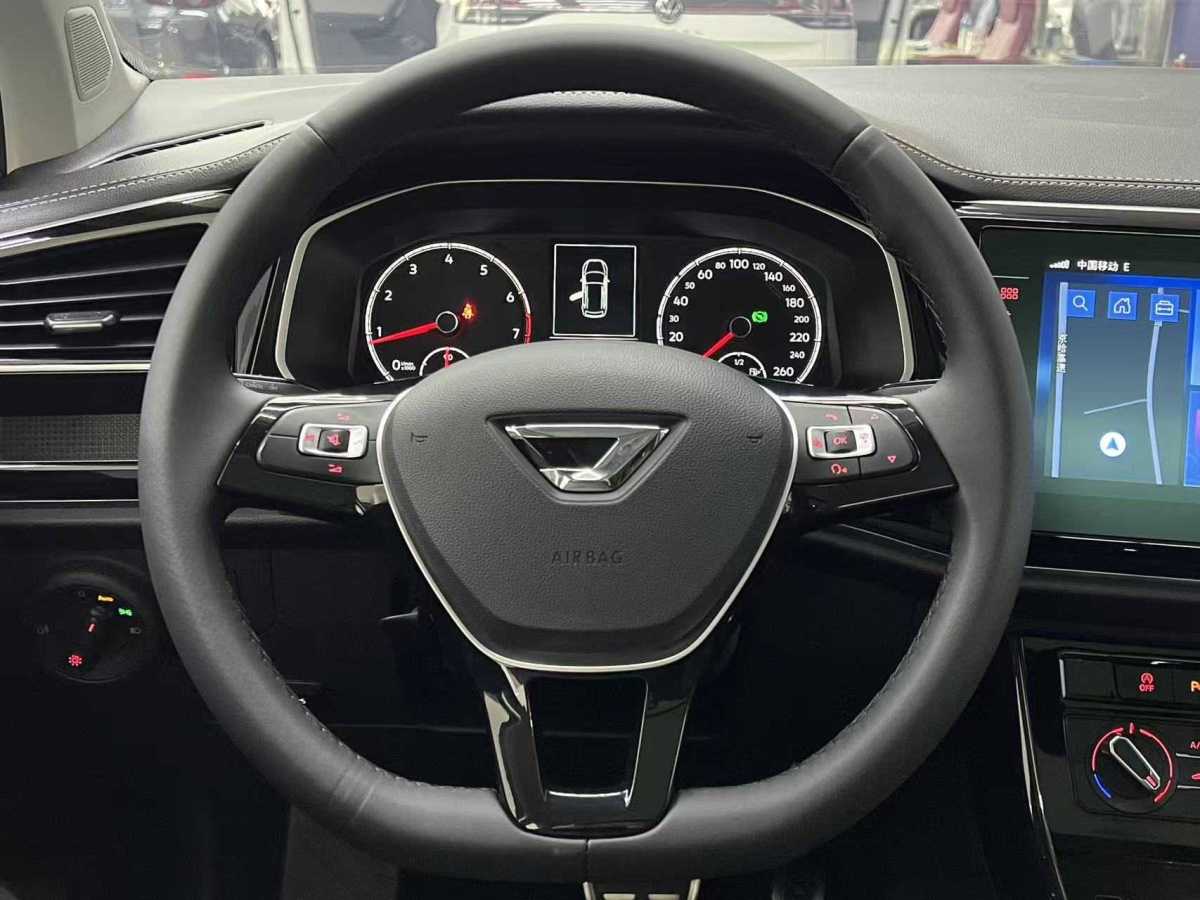 Jetta VS7 2022 car image #9