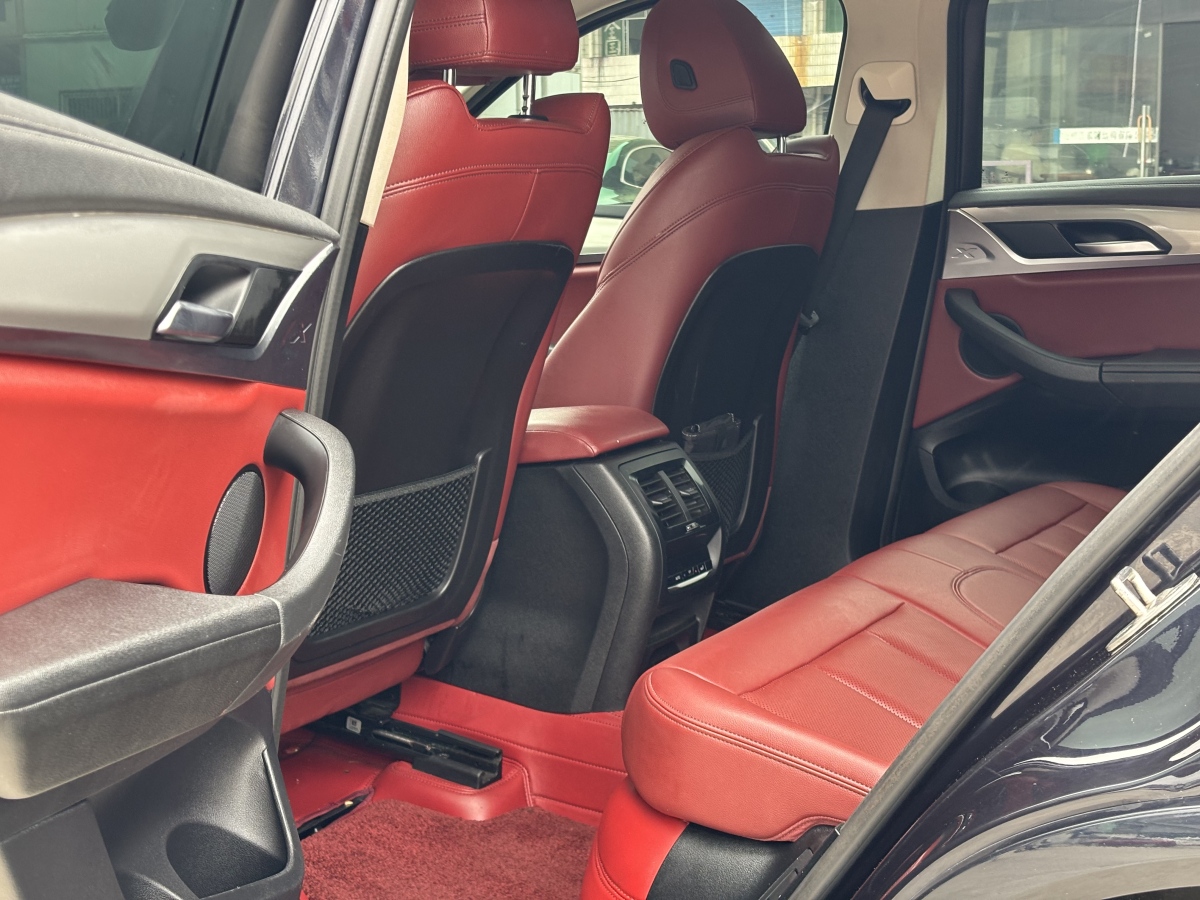 BMW X4 2021 immagine di auto #9