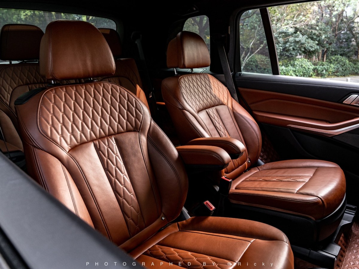 BMW X7 2020 immagine di auto #9