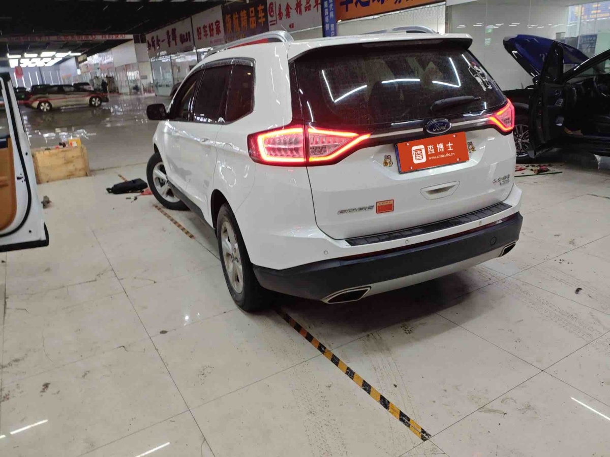 Ford Edge 2018 car image #9