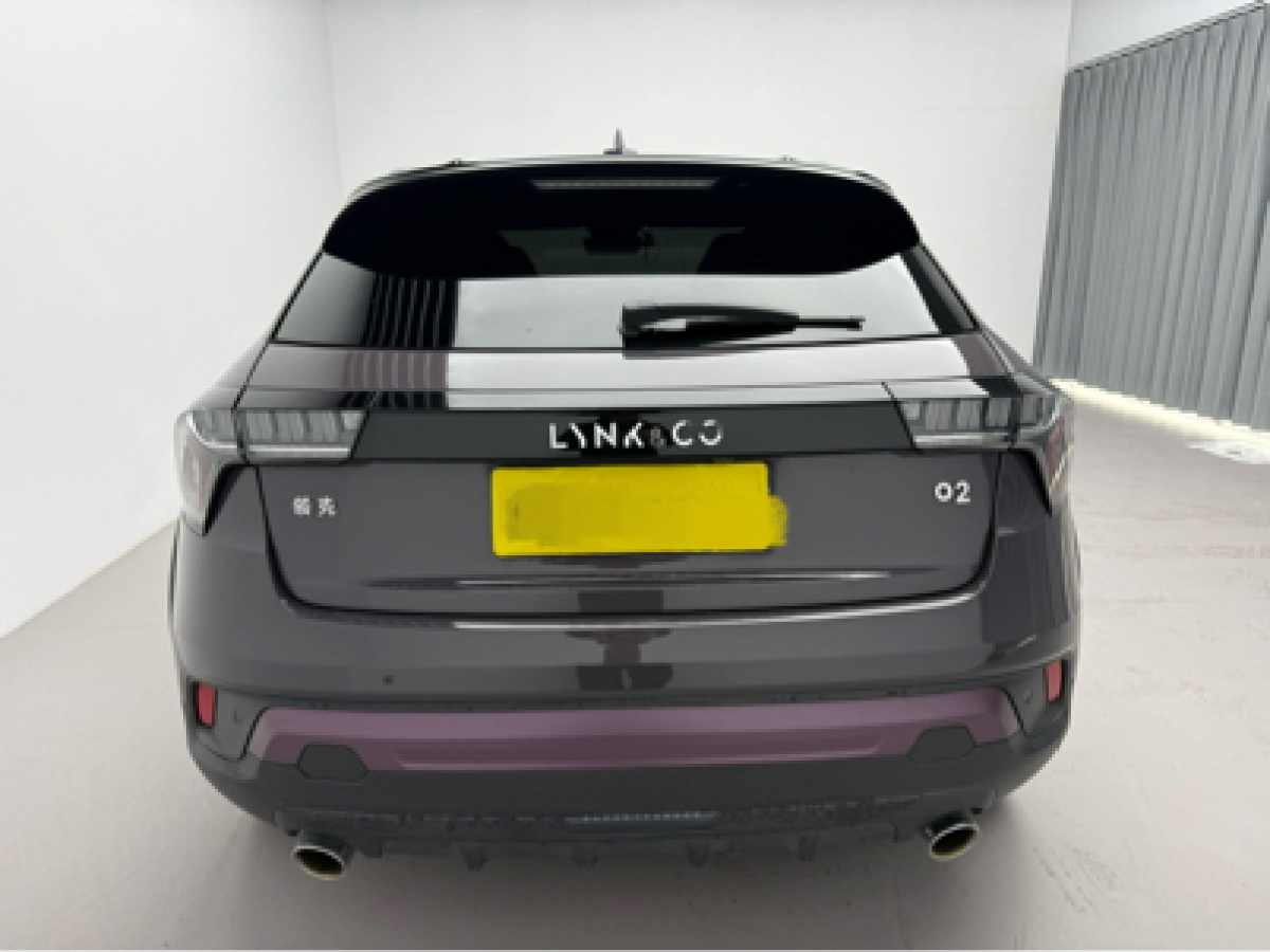 Lynk & Co 02 2022 car image #9