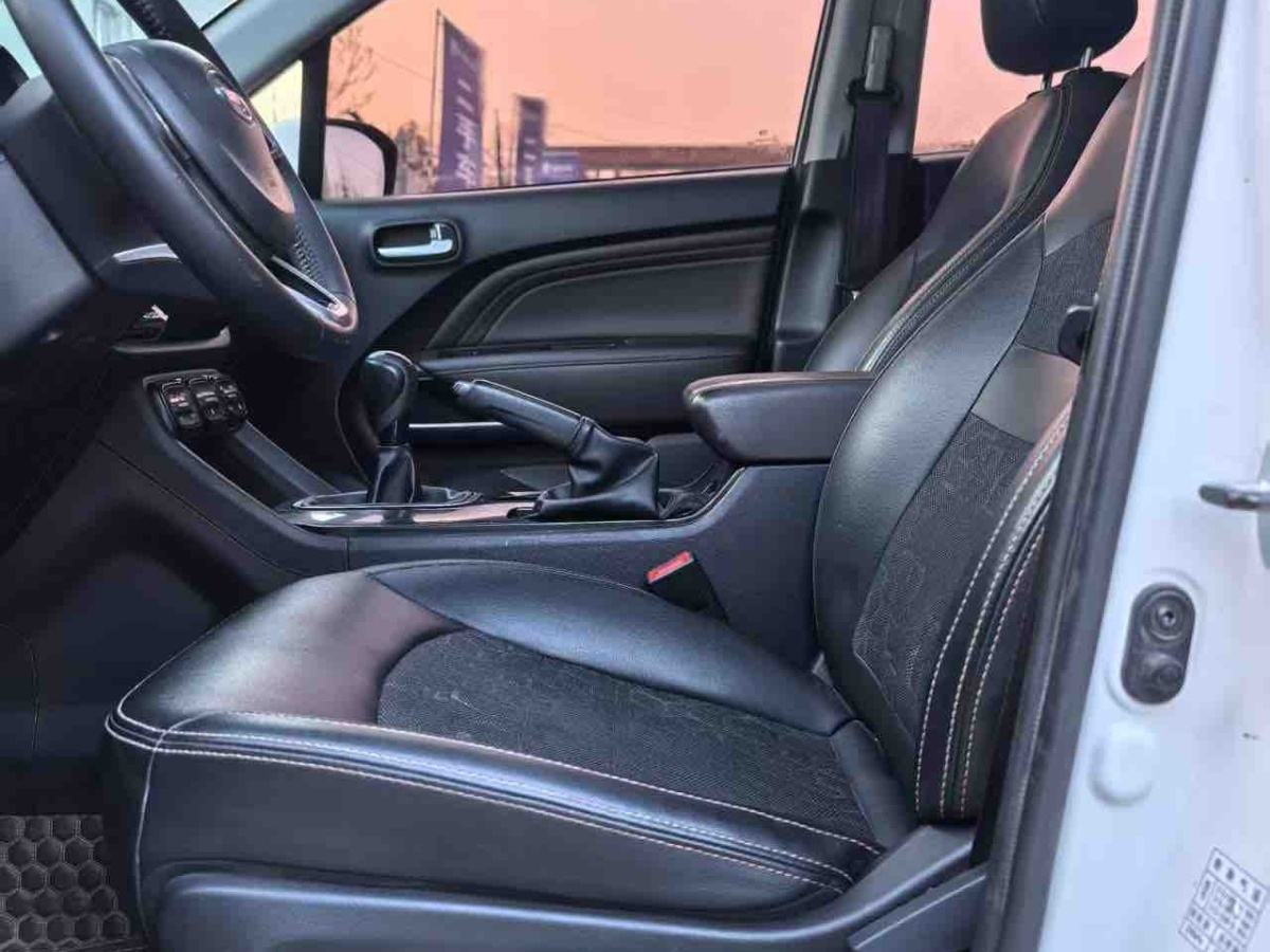 GAC Trumpchi GS3 2020 #9 GAC Trumpchi GS3 2020 car image #9
