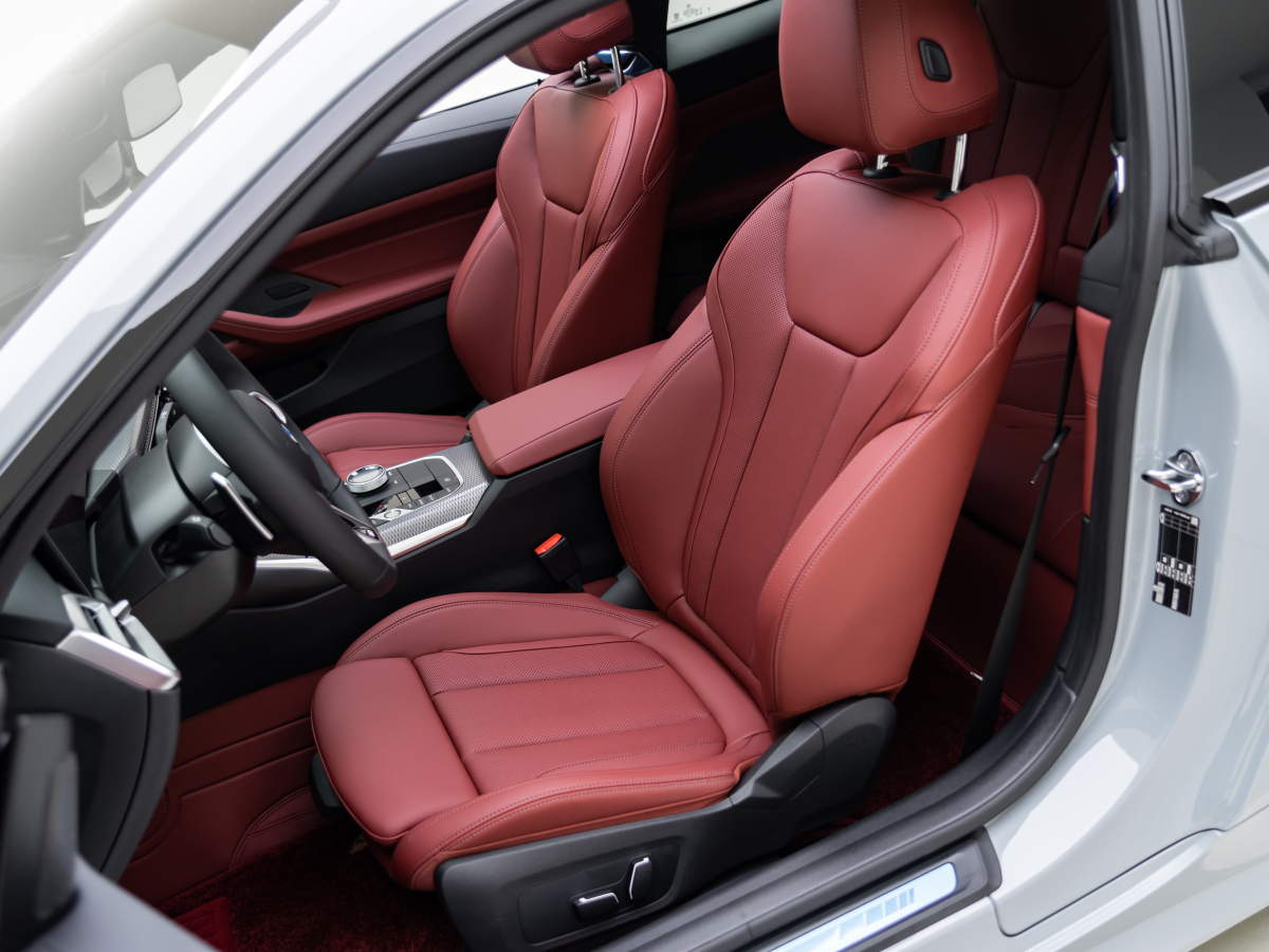 BMW 4 Series 2025 car image #9