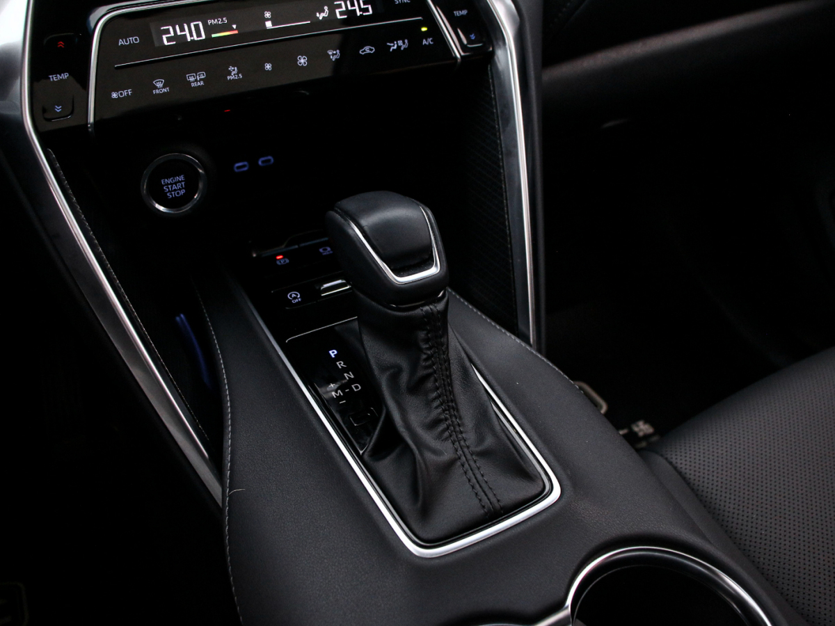 Toyota Venza 2023 car image #9