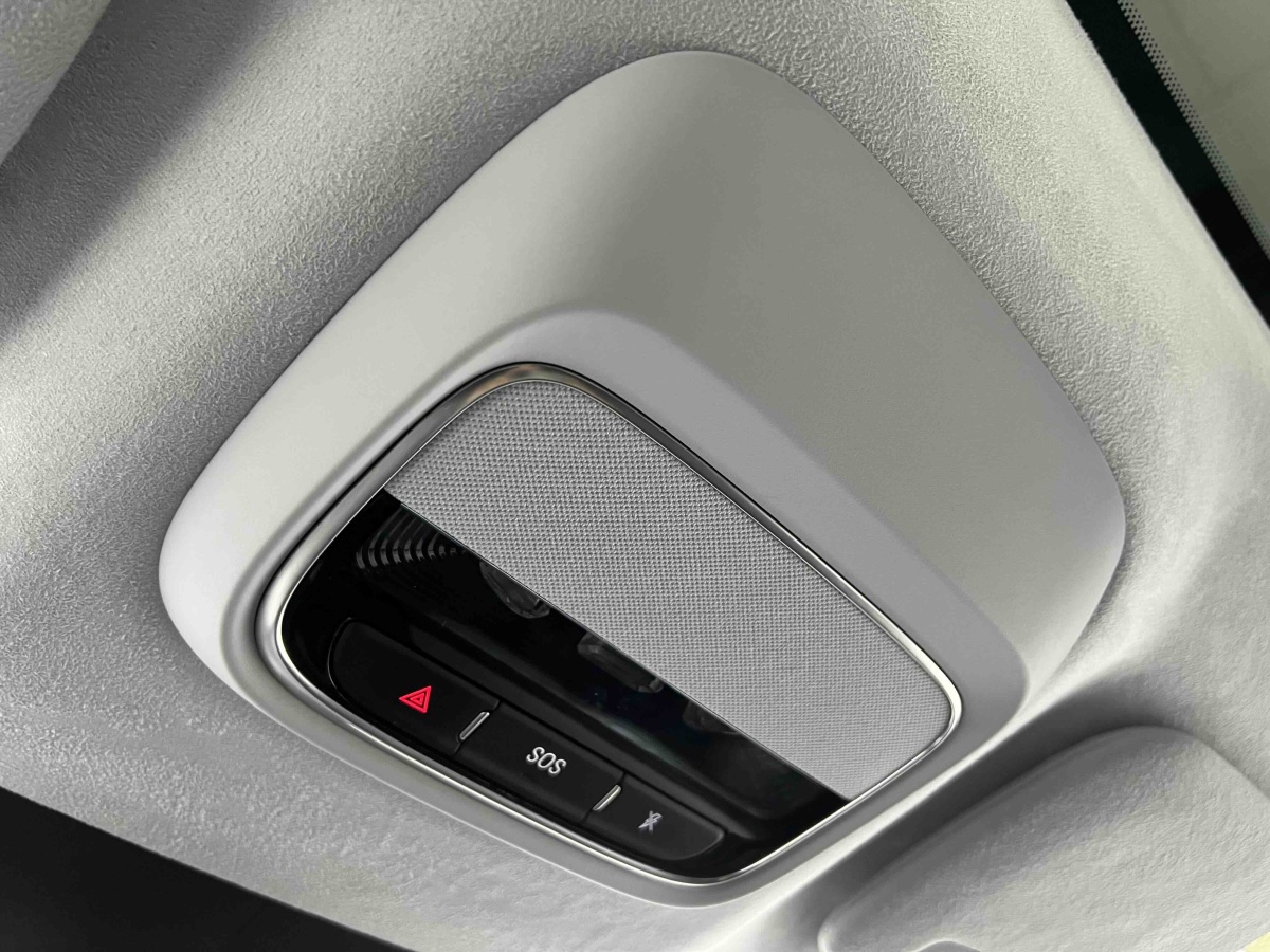 Xpeng G6 2025 car image #9