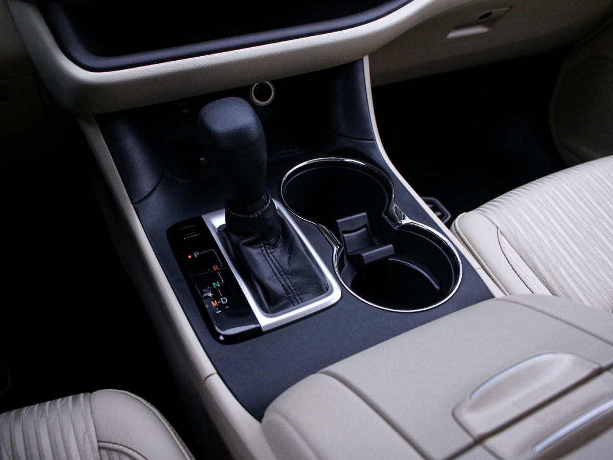 Toyota Highlander 2019 car image #9