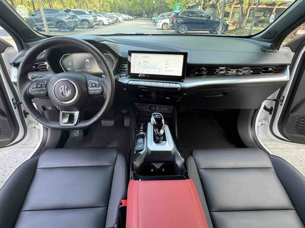 MG 5 2020 car image #9