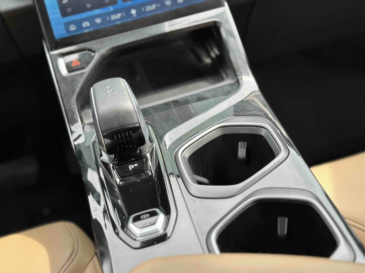 GEELY Boyue L 2024 #9 GEELY Boyue L 2024 car image #9
