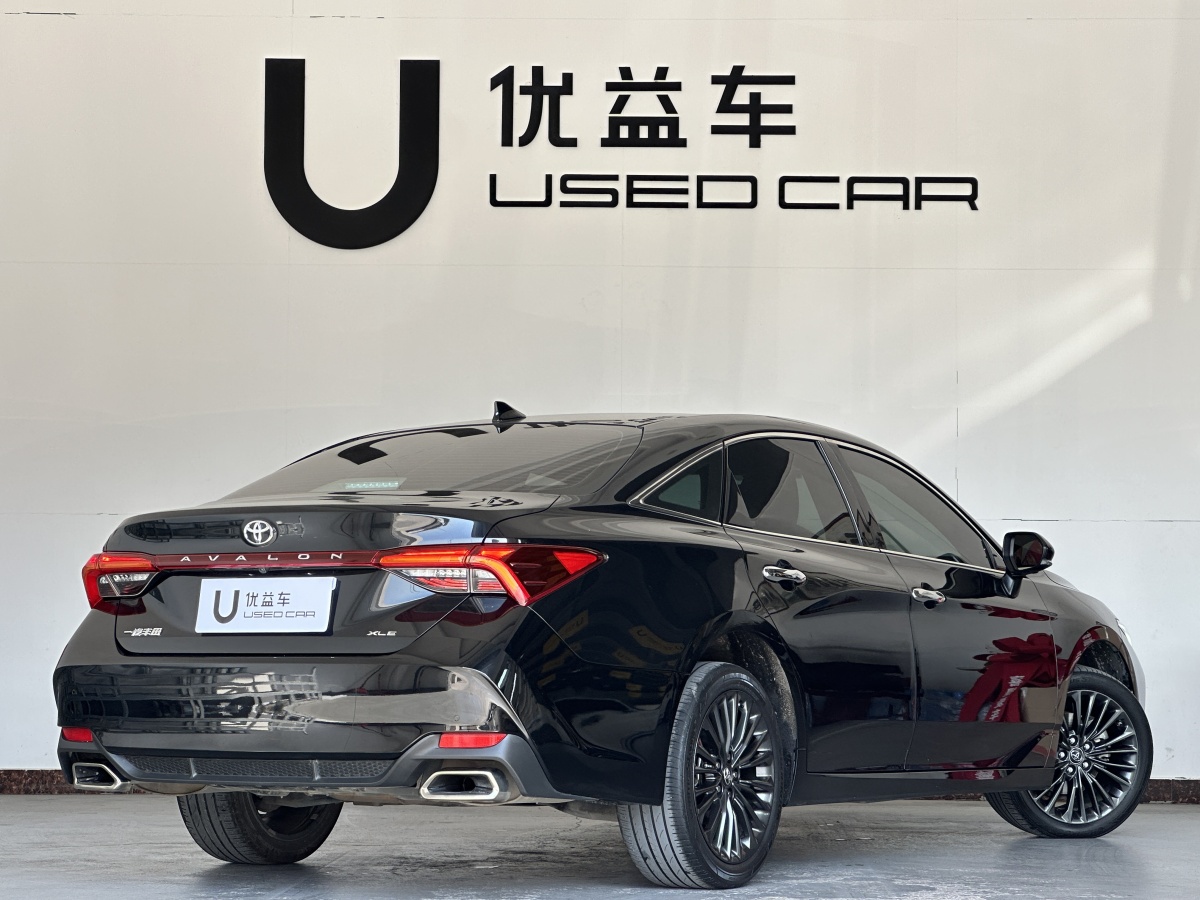 Toyota Avalon 2022 car image #9