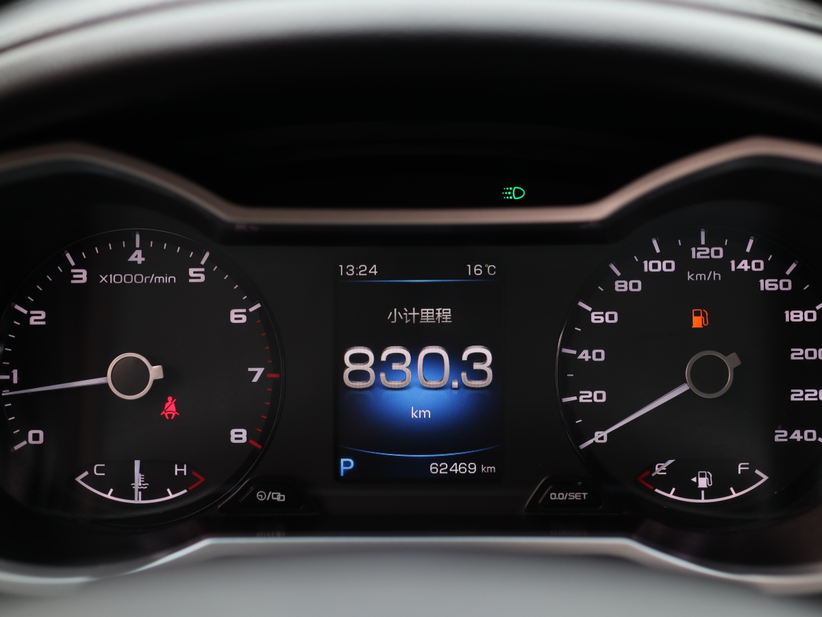 GEELY 2019 #9 GEELY 2019 car image #9