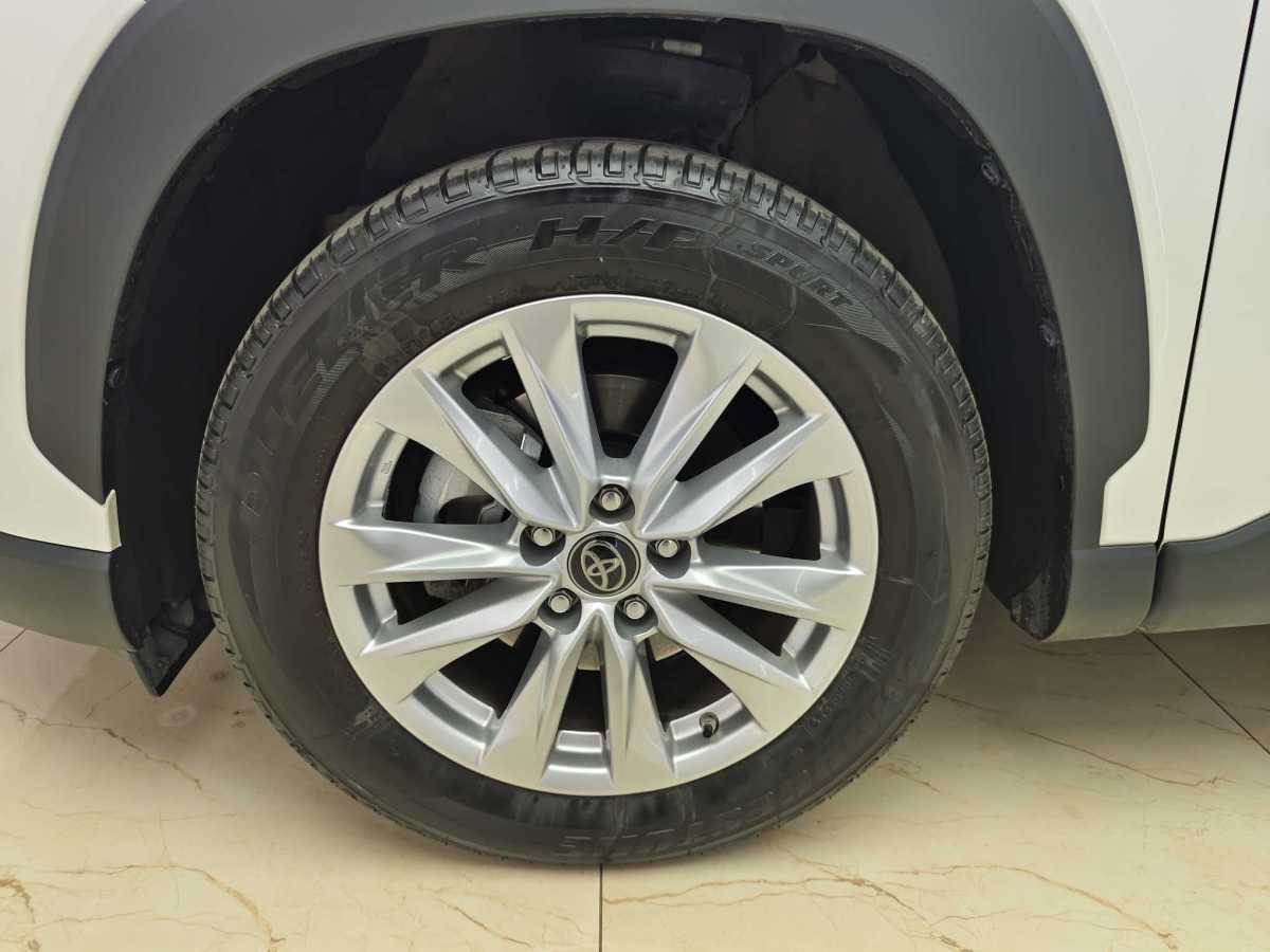 Toyota Corolla Cross 2022 immagine di auto #9