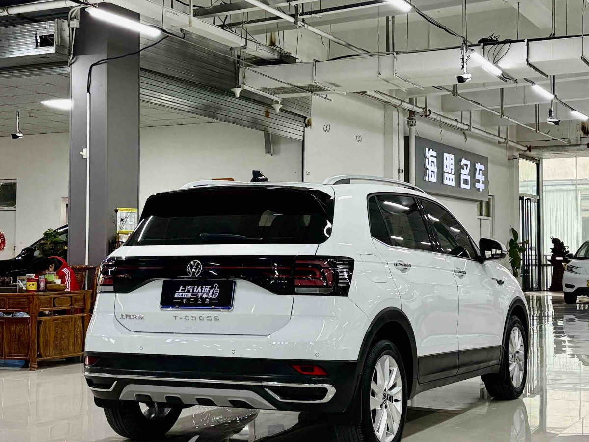 Volkswagen T-Cross 2023 #9 Volkswagen T-Cross 2023 car image #9