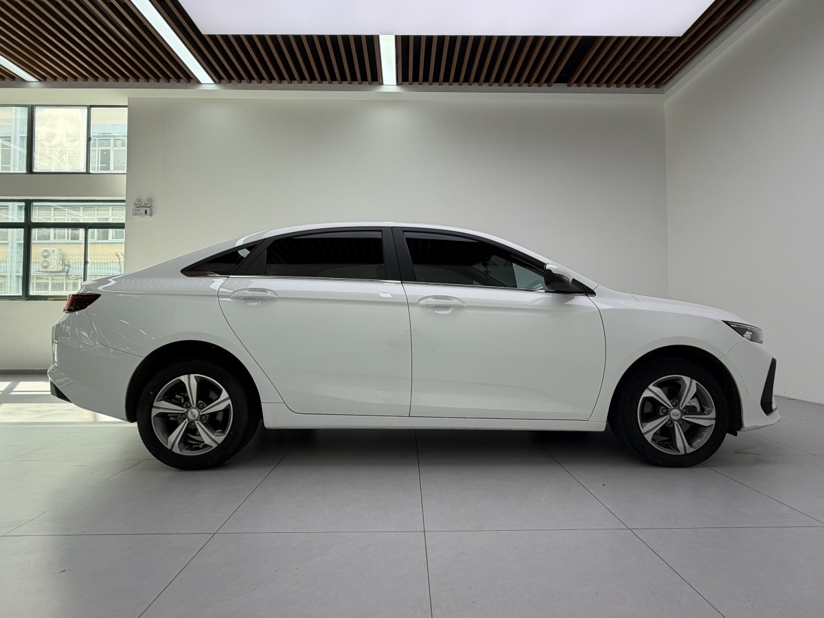 GEELY 2024 #9 GEELY 2024 car image #9