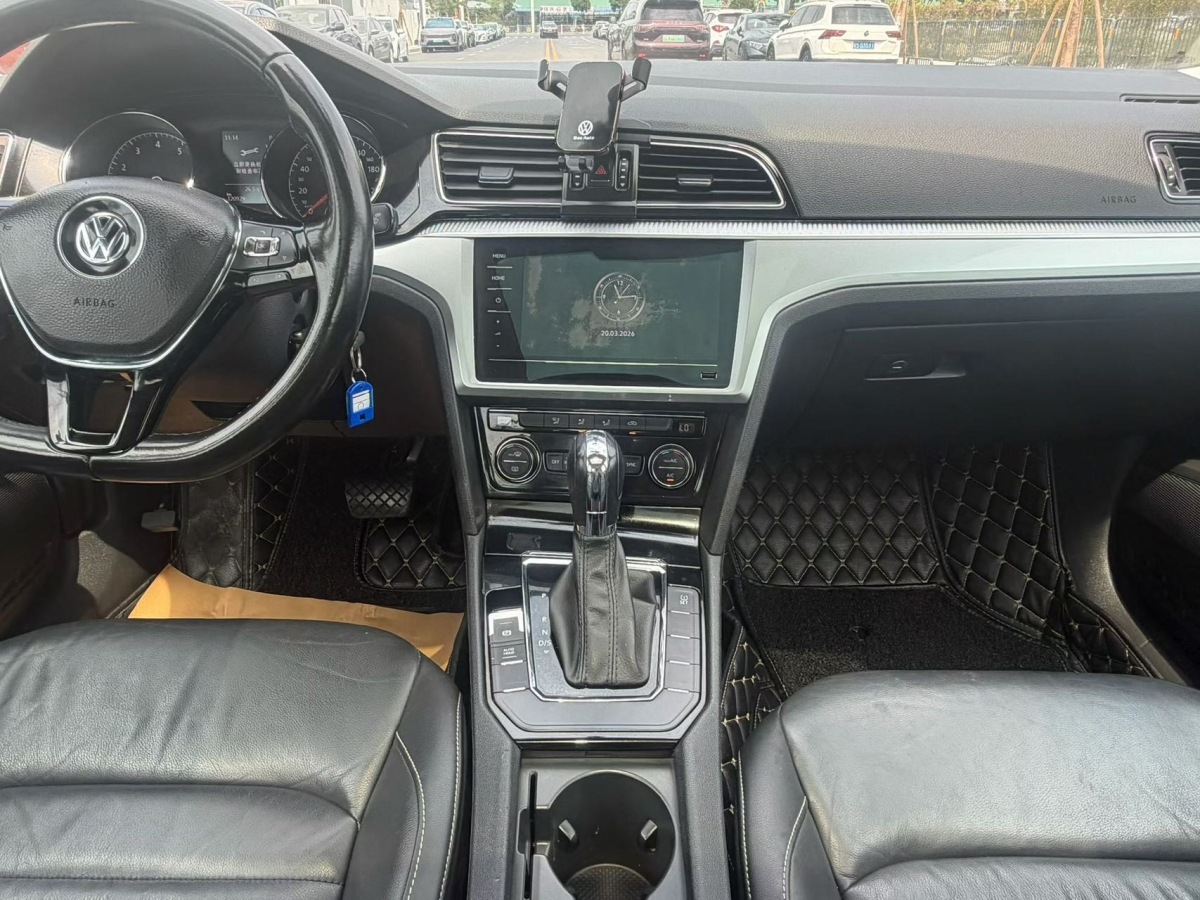 Volkswagen Lamando 2016 изображение автомобиля #9