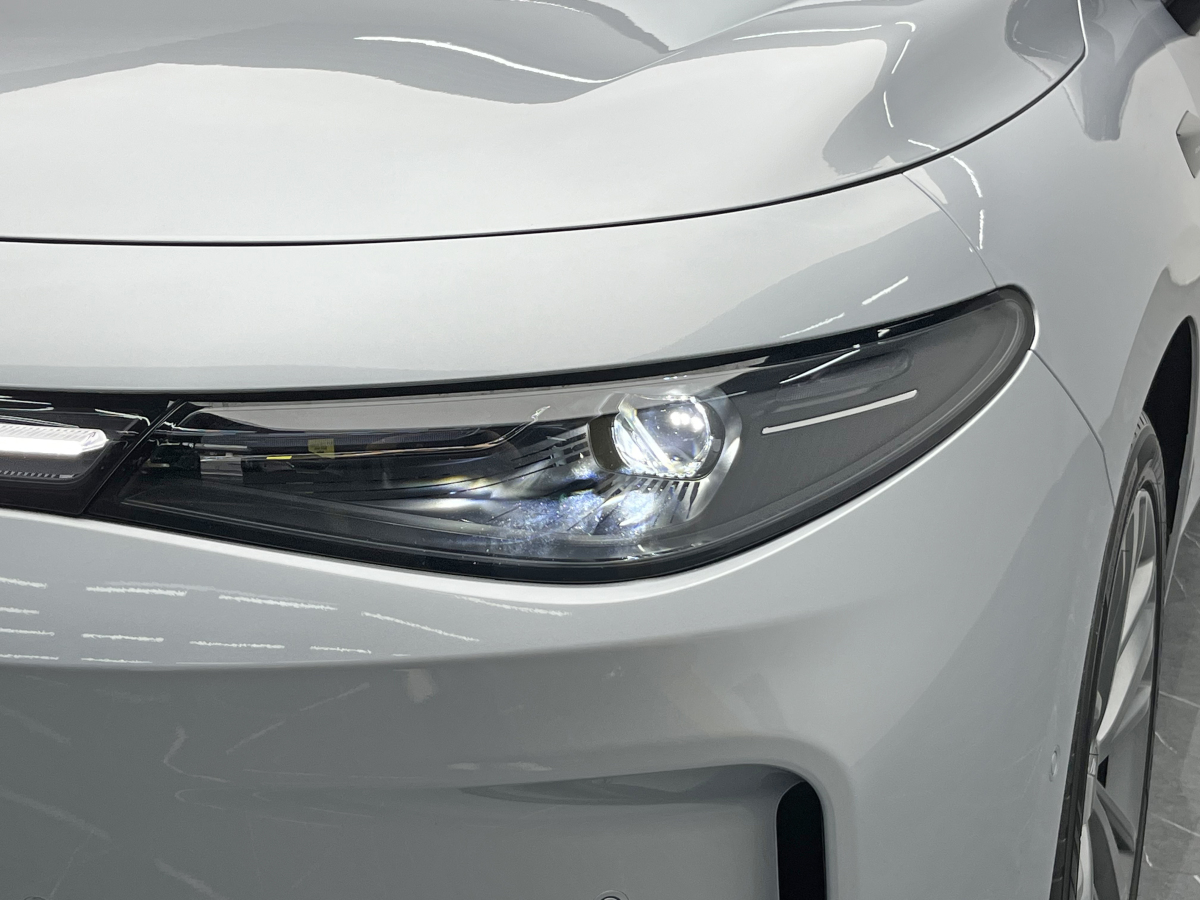 零跑汽车 零跑C16 2025 汽车图片 #9