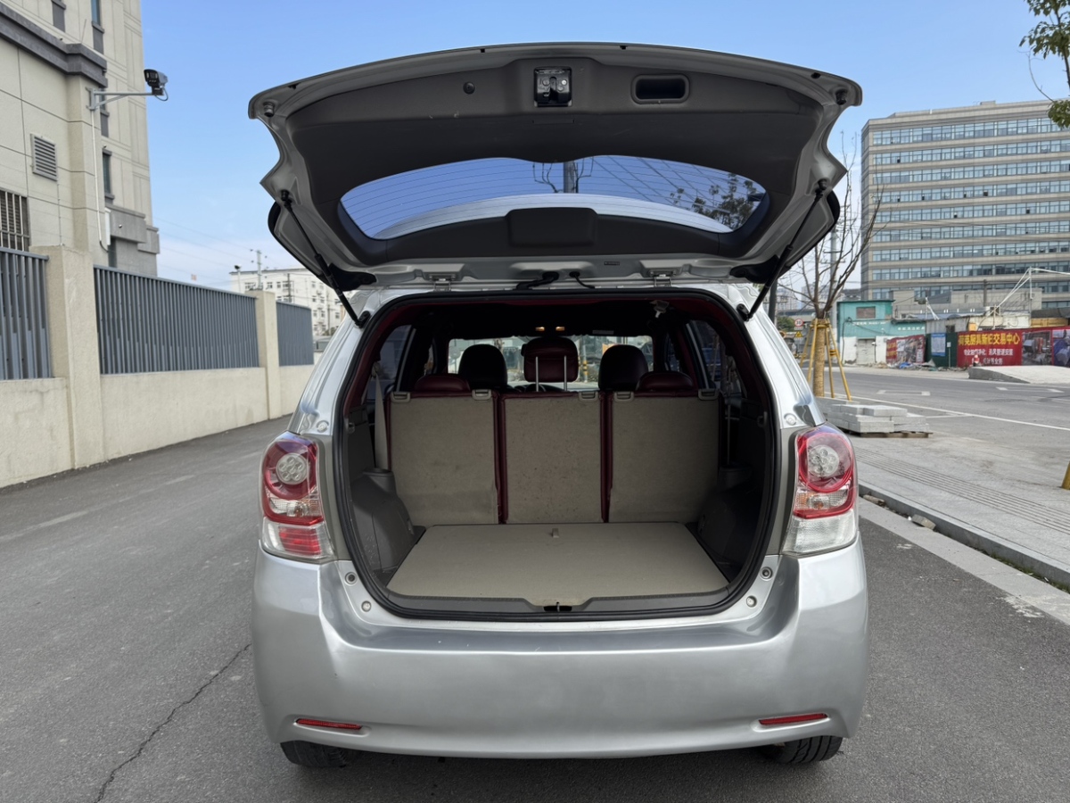 Toyota Verso 2014 car image #9