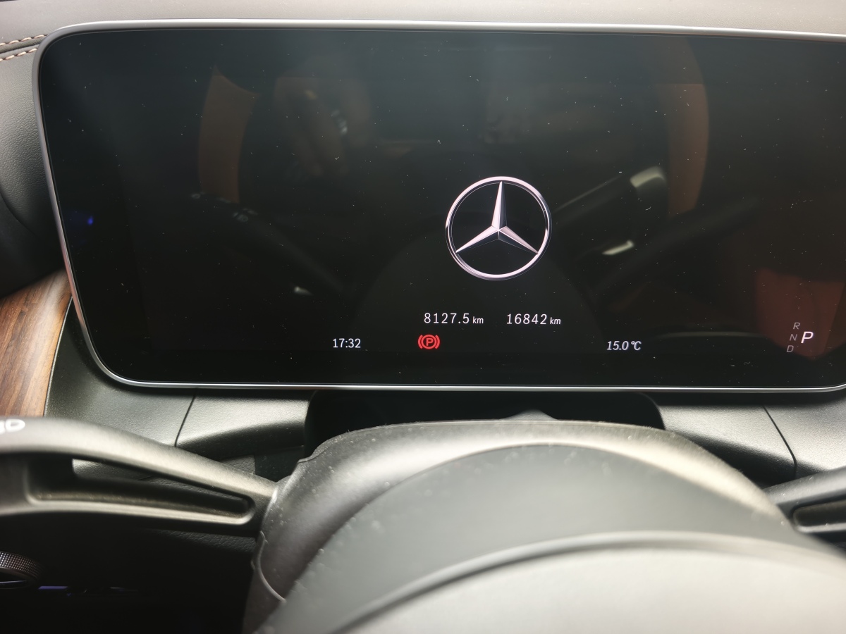 Mercedes-Benz GLC Class 2025 car image #9