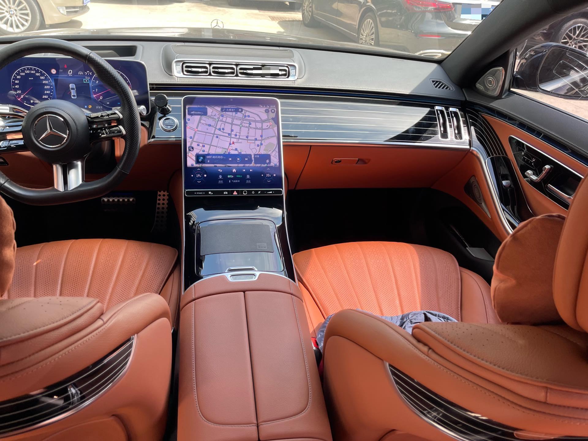 Mercedes-Benz V Class 2023 car image #9