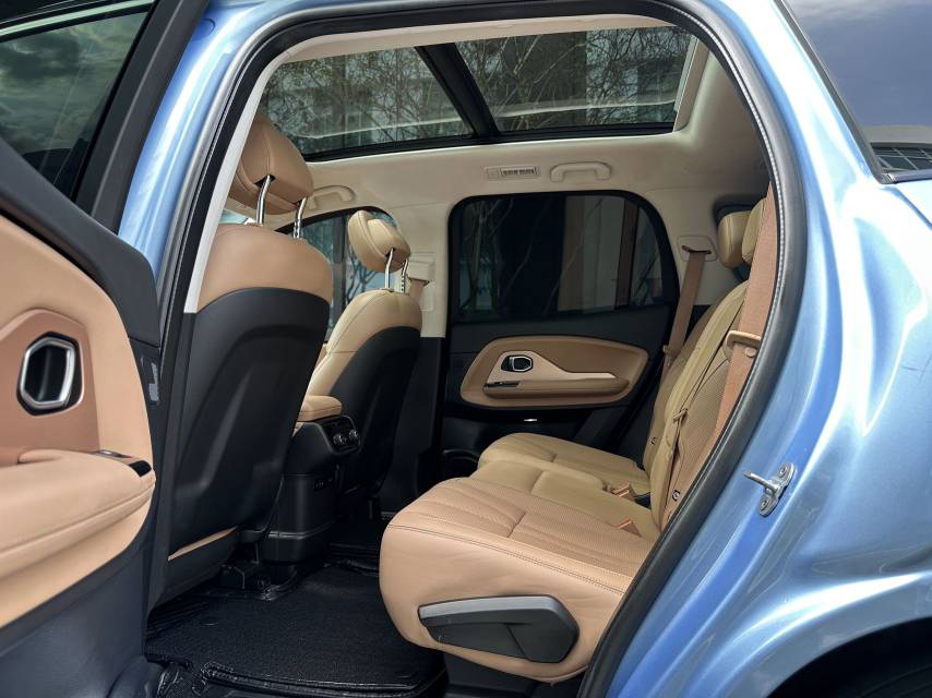 蔚来 蔚来ES8 2018 汽车图片 #9