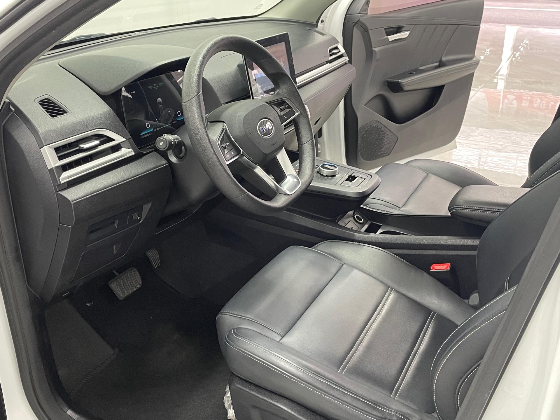 BYD e2 2020 #9 BYD e2 2020 صورة سيارة #9