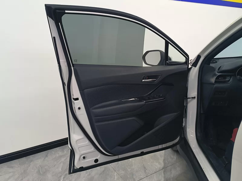 Toyota Izoa E 2021 #9 Toyota Izoa E 2021 imagen de coche #9