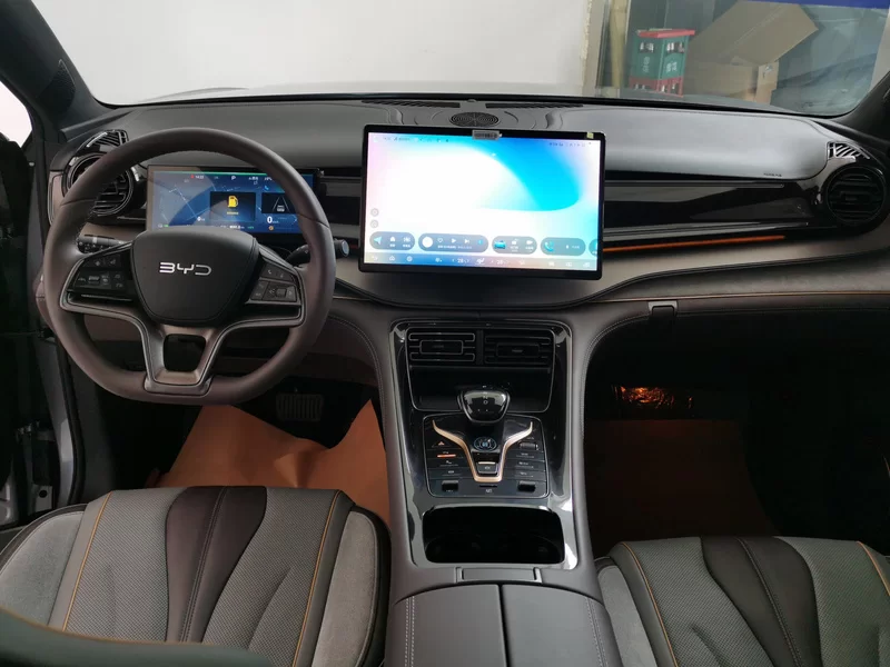 BYD 2024 #9 BYD 2024 immagine di auto #9