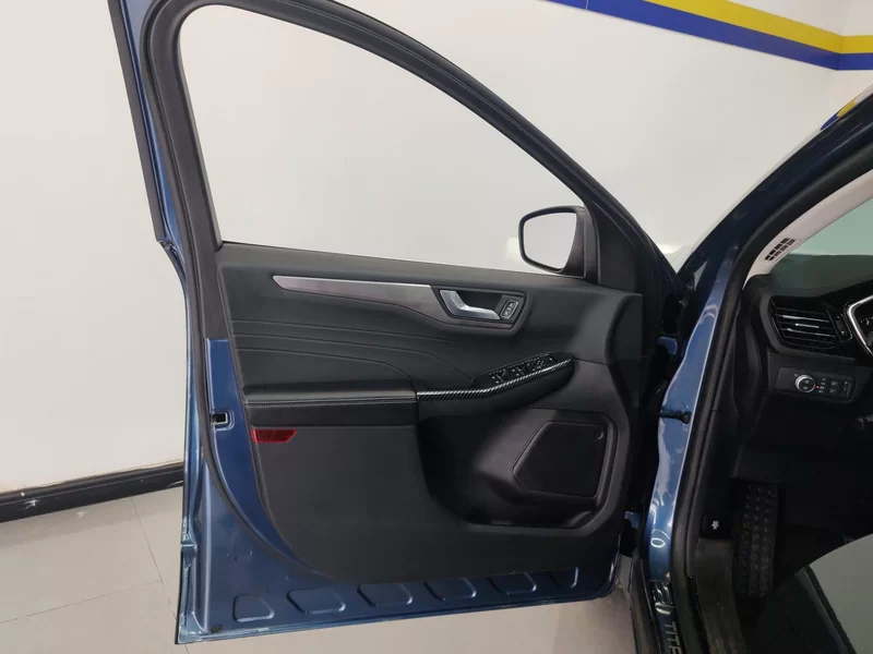 Ford Escape 2022 immagine di auto #9