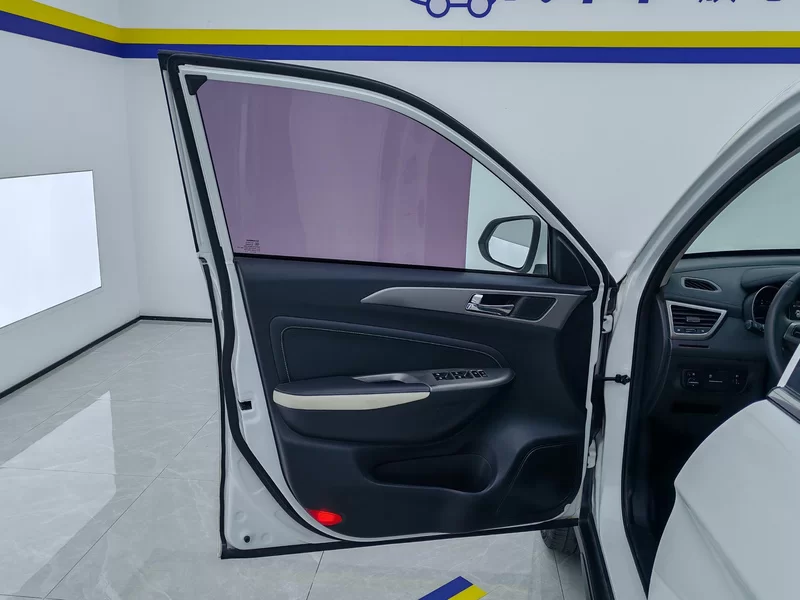 Changan CS35 2018 car image #9