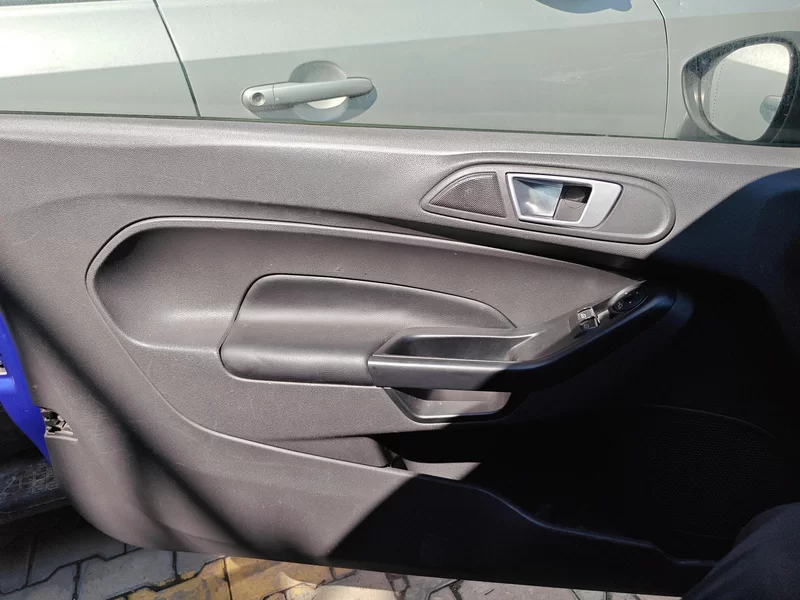 Ford Fiesta (Imported) 2015 #9 Ford Fiesta (Imported) 2015 car image #9