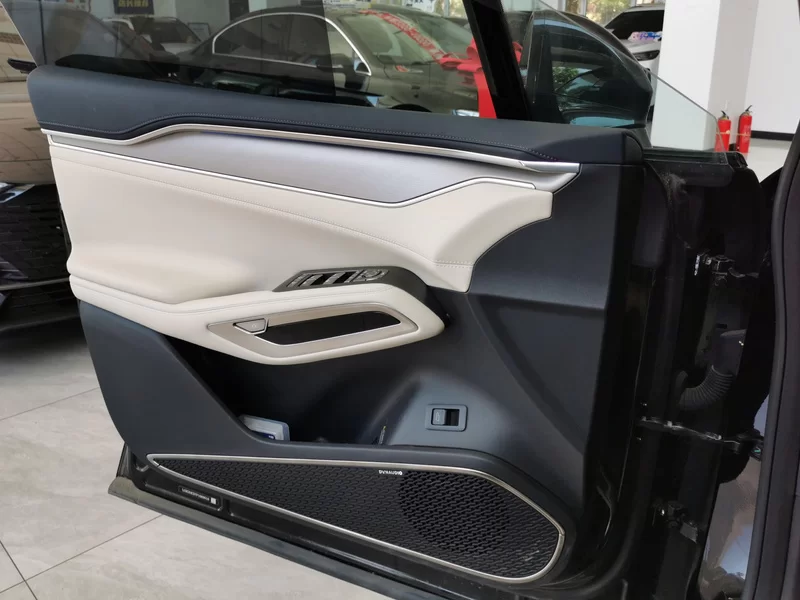 BYD SongL EV 2024 #9 BYD SongL EV 2024 car image #9