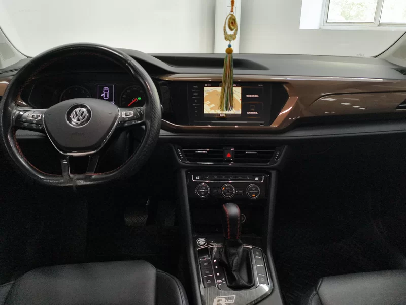 Volkswagen Tharu 2019 #9 Volkswagen Tharu 2019 car image #9
