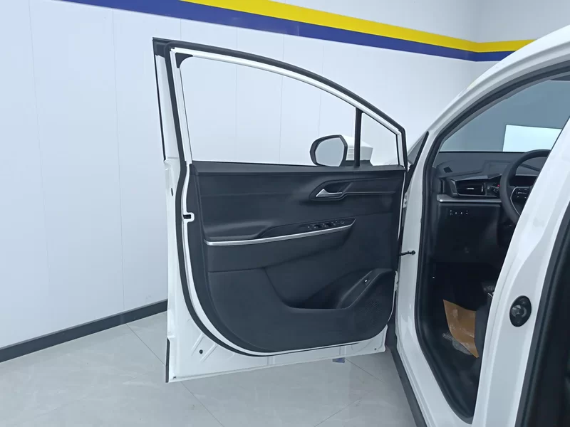 Hyundai Custo 2024 car image #9