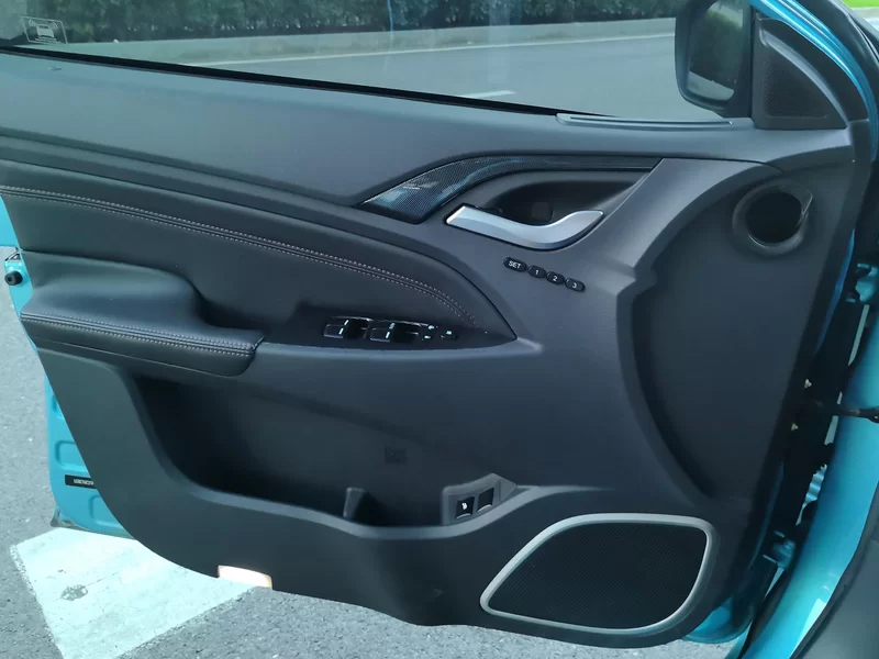 BYD Qin New Energy 2015 car image #9