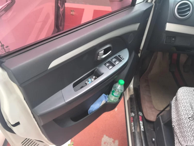 Suzuki Wagon R X5 2017 изображение автомобиля #9