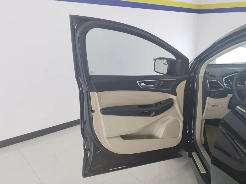 Ford Edge 2019 imagem de carro #9