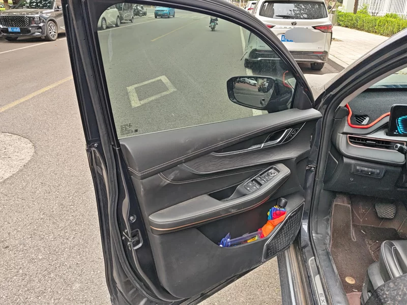 Exceed Chasing Wind C-DM 2022 immagine di auto #9