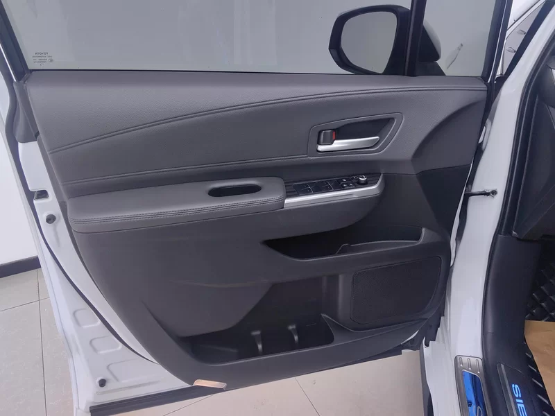 Toyota Sienna 2022 #9 Toyota Sienna 2022 car image #9