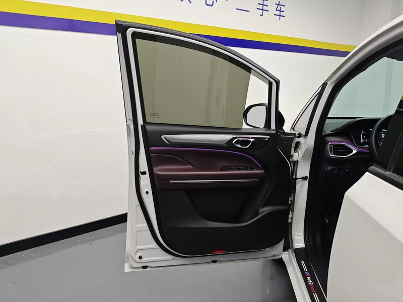 GAC Trumpchi M6 2023 car image #9