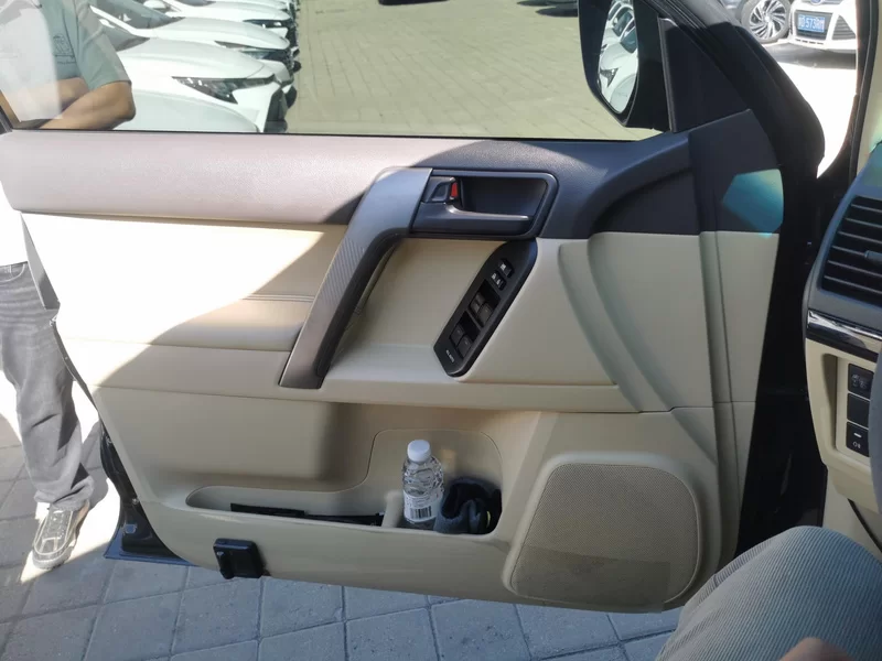 Toyota Prado (Imported) 2015 car image #9