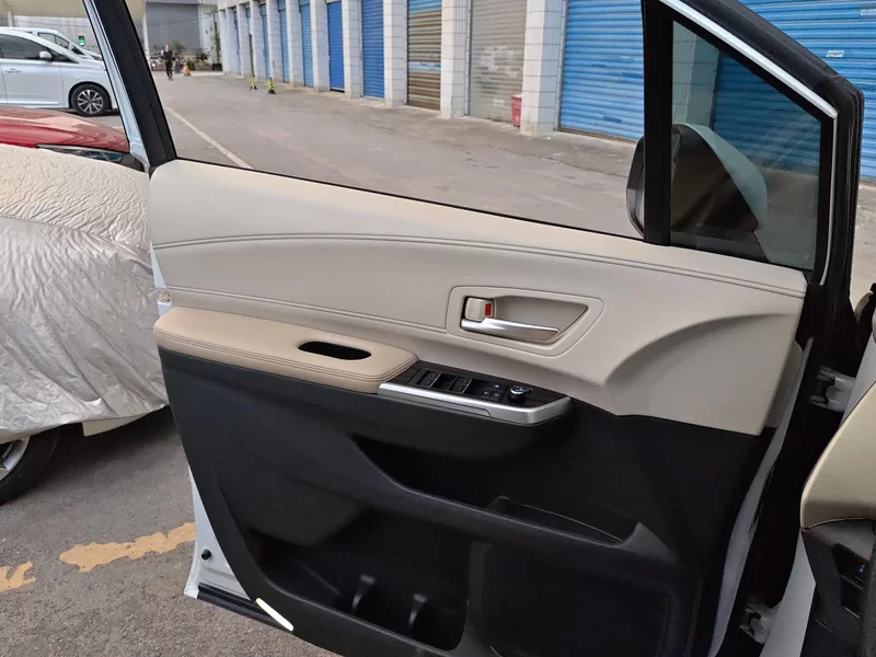 丰田 赛那SIENNA 2021 #9 丰田 赛那SIENNA 2021 汽车图片 #9