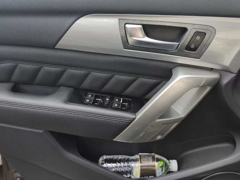 Haval H2 2015 #9 Haval H2 2015 car image #9