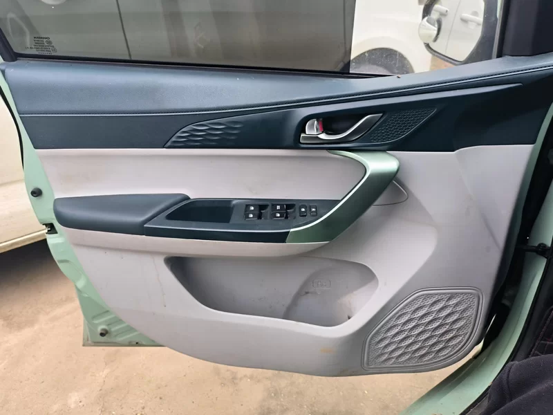 Changan BenBen E-Star 2023 صورة سيارة #9