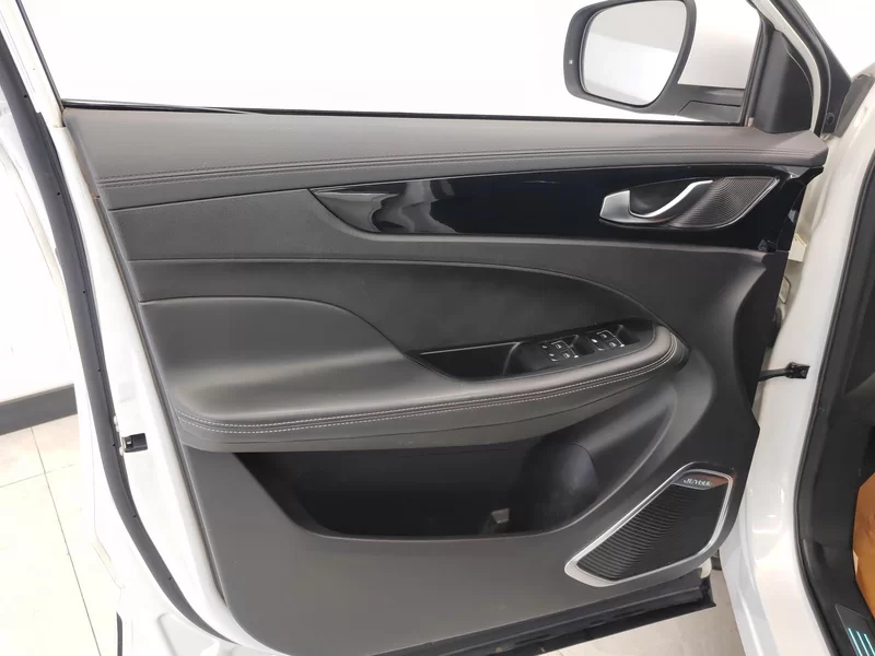 Jetour X90 PRO 2019 #9 Jetour X90 PRO 2019 car image #9