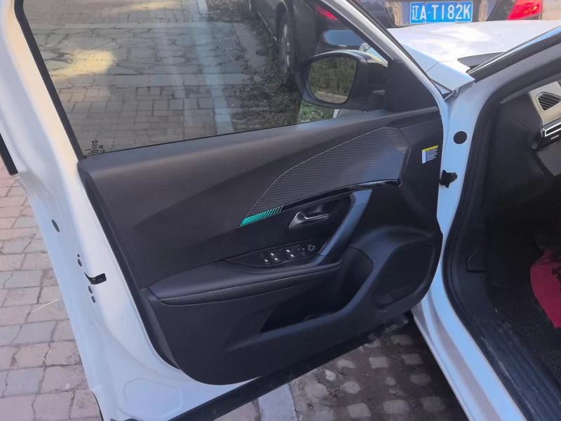 标致 标致e2008 2021 汽车图片 #9