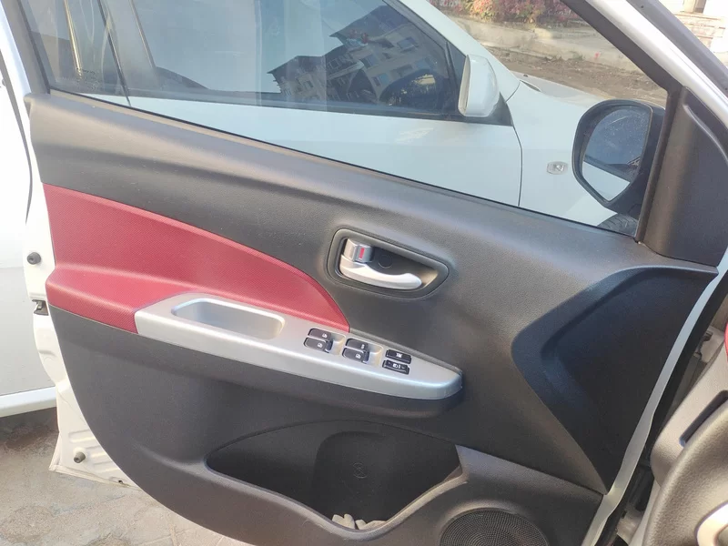 Changan BenBen 2017 car image #9