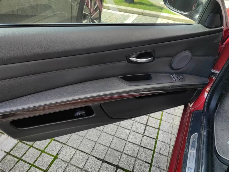 BMW 3 Series (Imported) 2013 car image #9