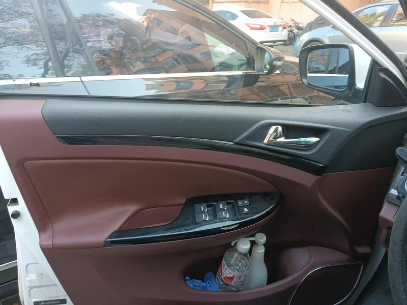 BYD SuRui 2015 car image #9